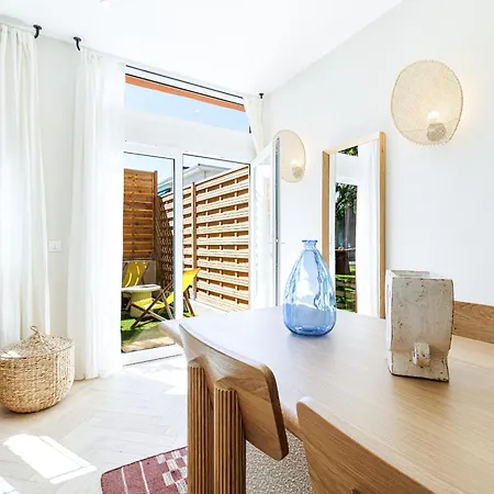 62 Carnot Lot 2 - Un Havre De Paix Climatise Avec Jardin Et Jacuzzi *